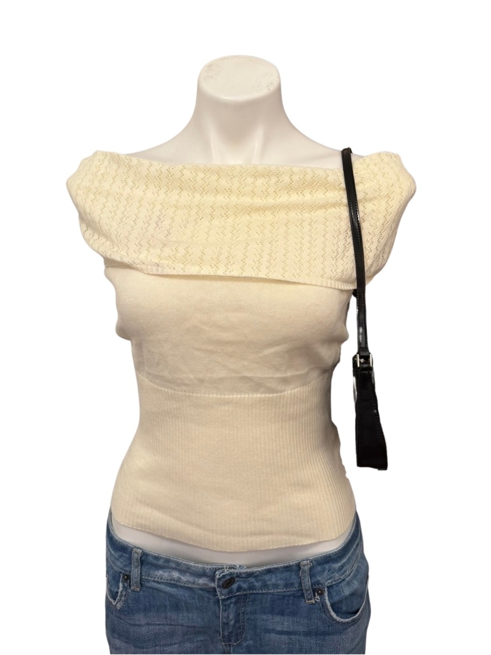 Vintage Y2K Cream Lace Off-Shoulder Knit Top